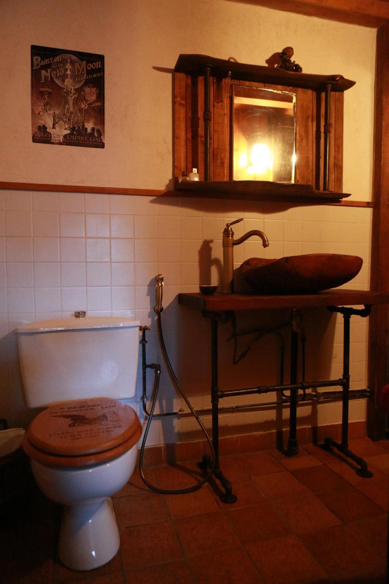 Chambre Steampunk Jules Vernes Bosbonparent Exteriér fotografie